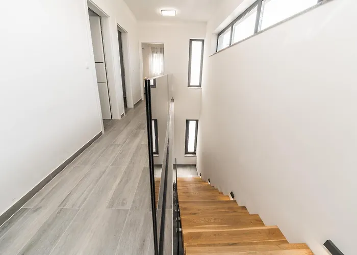 Valy With Heated Pool Villa Privlaka (Zadar)