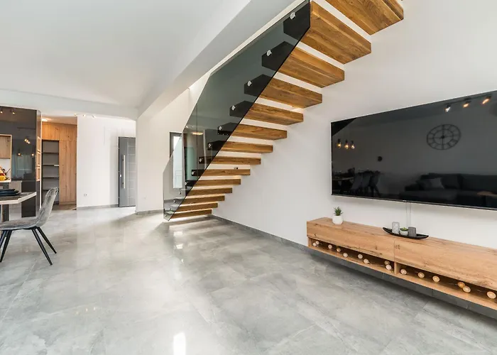 Valy With Heated Pool וילה פריבלאקה